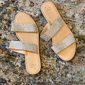 A New Day Women's Beige and Silver Sandals